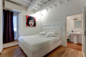 Exclusive Duomo Apartment